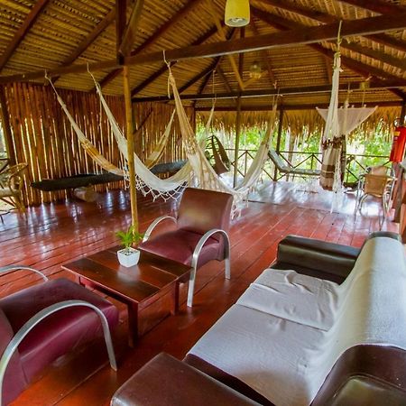 Amazon Turtle Lodge Careiro Екстериор снимка