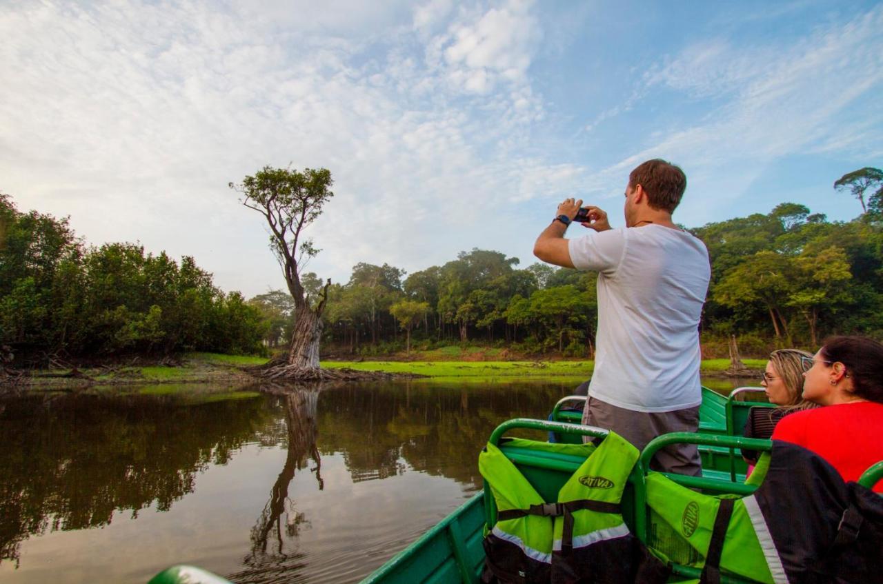 Amazon Turtle Lodge Careiro Екстериор снимка