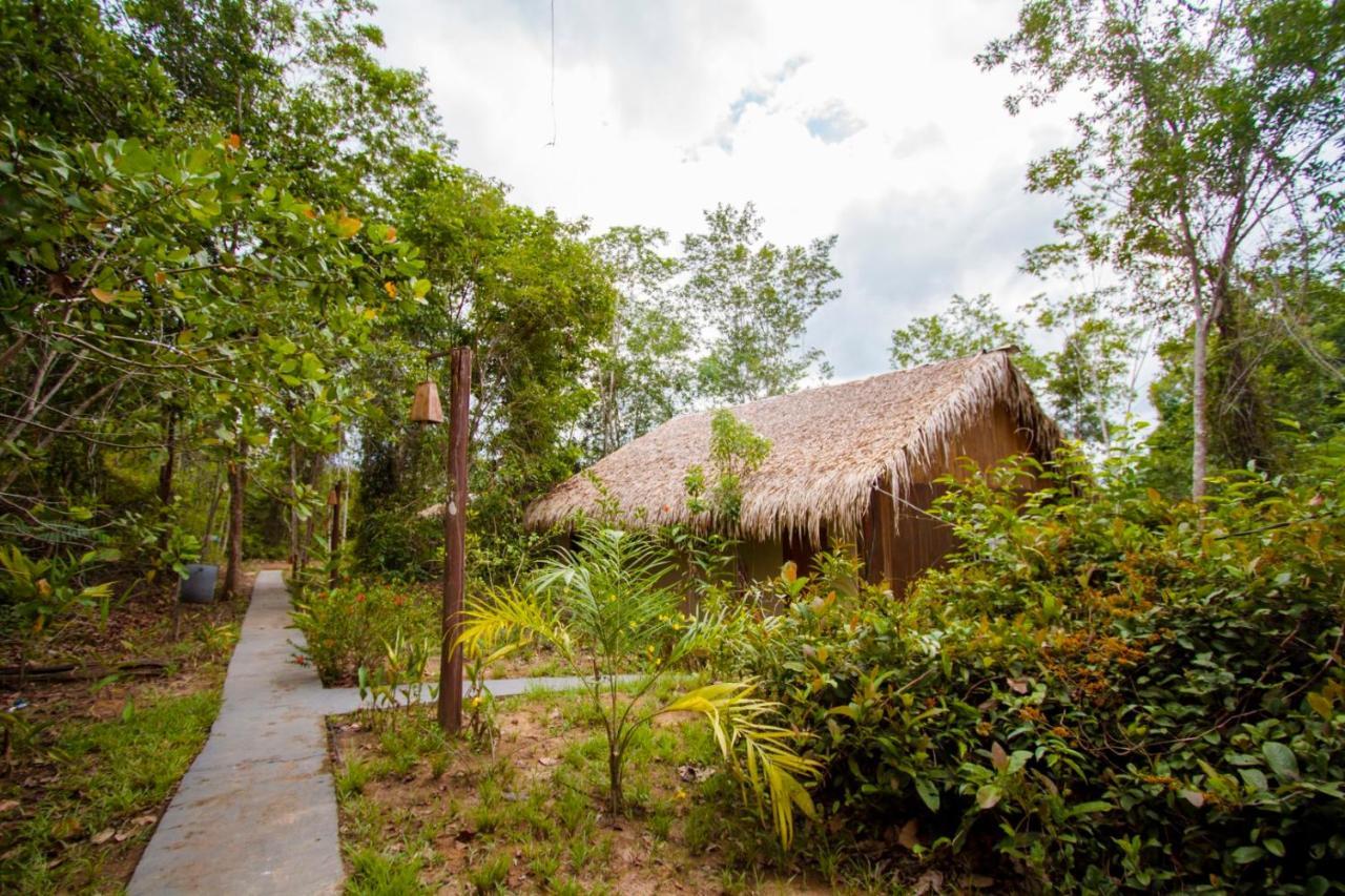 Amazon Turtle Lodge Careiro Екстериор снимка