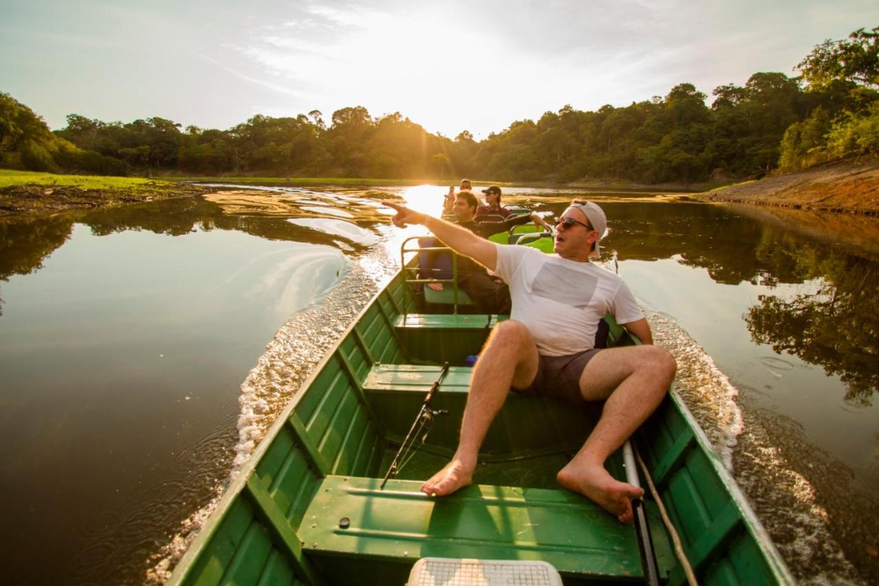 Amazon Turtle Lodge Careiro Екстериор снимка